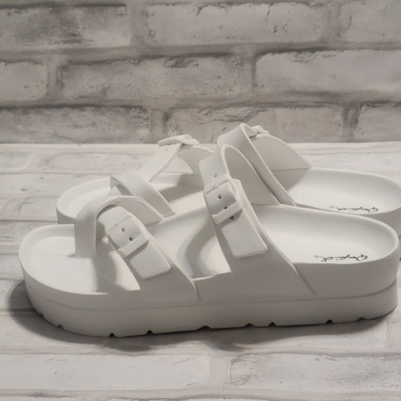 White Platform Buckled Sandals - Picture 5 of 6